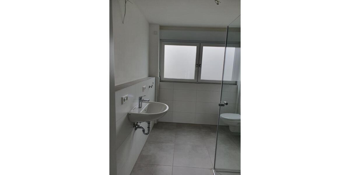 Dachgeschoßwohnung Fürth Atzenhof - 2 Zimmer, 69 m&sup2;, 1.050&euro; | Angebot:24655878