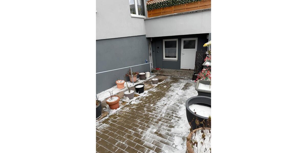 Erdgeschoßwohnung Grimmen - 2 Zimmer, 74 m&sup2;, 600&euro; | Angebot:24847097
