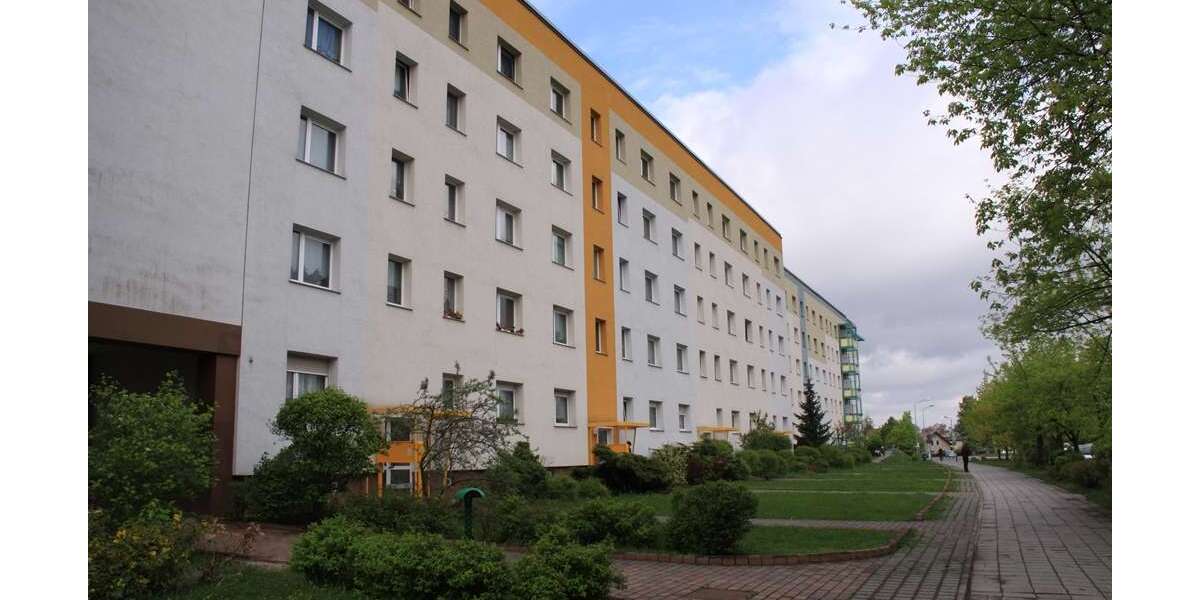 Etagenwohnung Weißwasser - 3 Zimmer, 58 m&sup2;, 325&euro; | Angebot:26991610