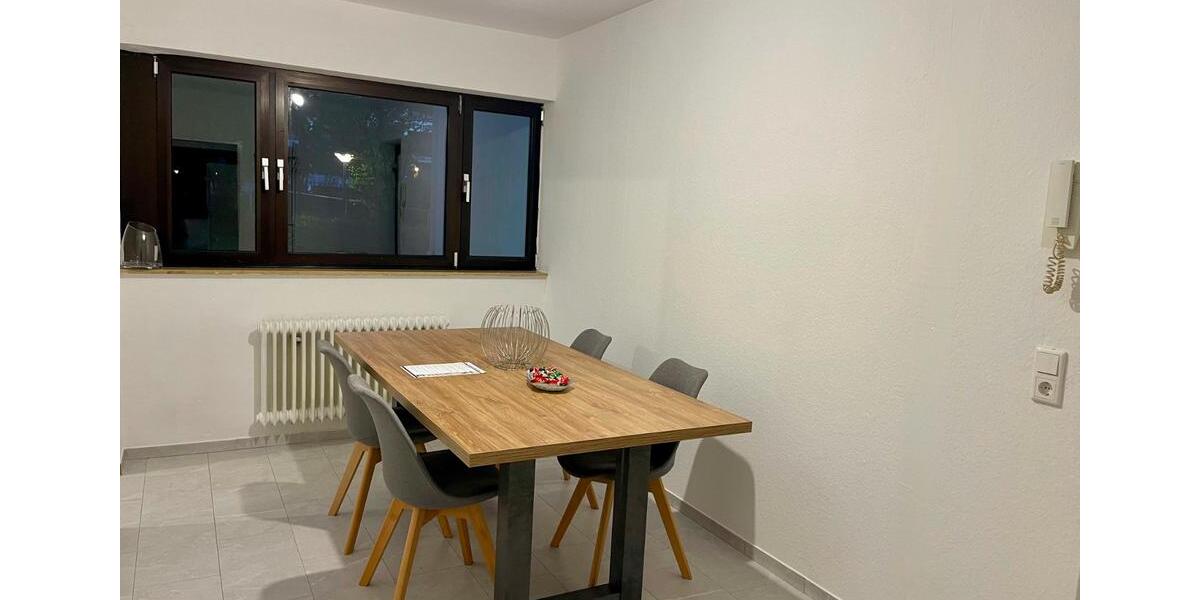 Wohnen auf Zeit Wiesbaden Biebrich - 3 Zimmer, 95 m&sup2;, 29&euro; | Angebot:24572958