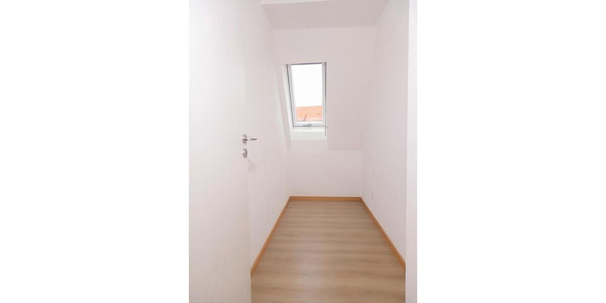 Etagenwohnung Nürnberg Almoshof - 2 Zimmer, 68 m&sup2;, 860&euro; | Angebot:26644981