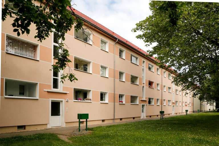 Etagenwohnung Weißenfels Burgwerben - 2 Zimmer, 51 m&sup2;, 309&euro; | Angebot:25257040