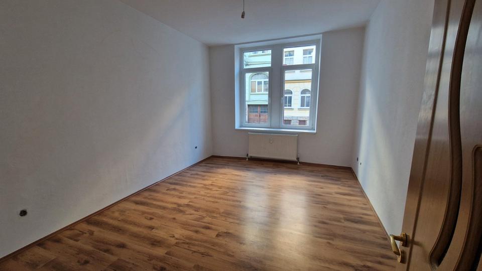 Etagenwohnung Auerbach/Vogtland Vogtland - 4 Zimmer, 89 m&sup2;, 430&euro; | Angebot:26226441