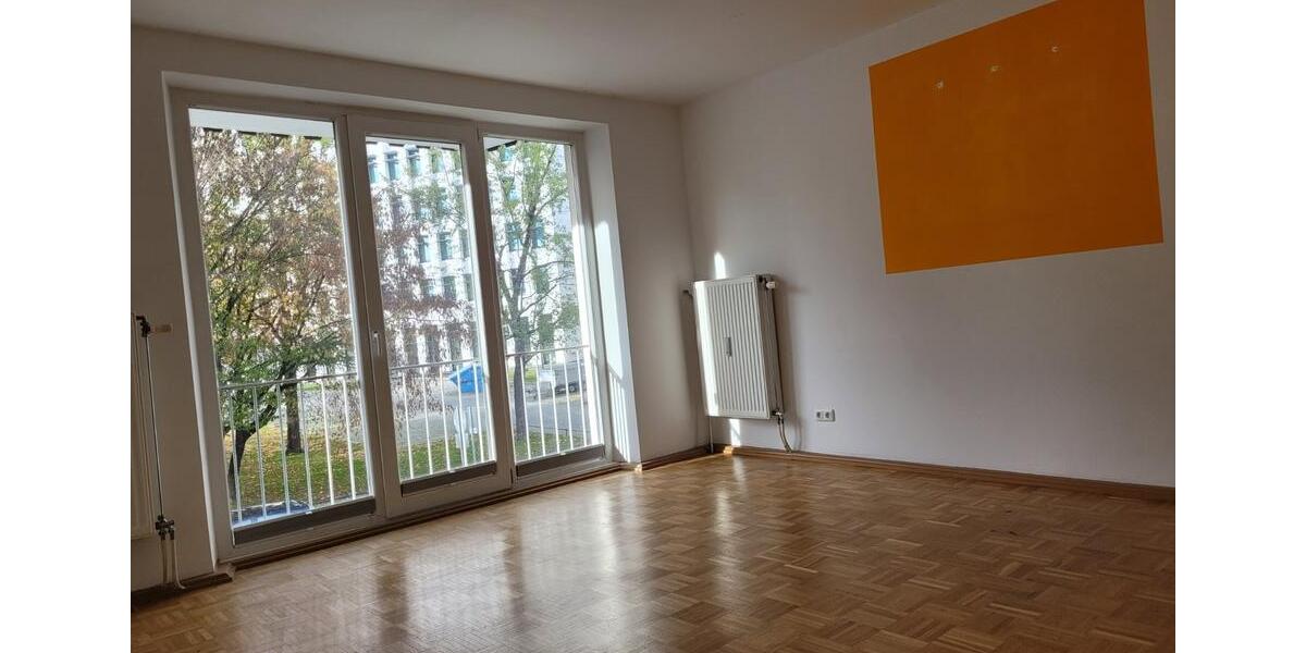 Etagenwohnung München Pasing-Obermenzing - 4 Zimmer, 97 m&sup2;, 1.930&euro; | Angebot:25232306