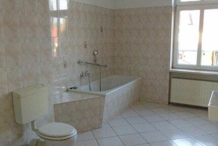 Wohnung Gröningen - 3 Zimmer, 79 m&sup2;, 418&euro; | Angebot:25158257