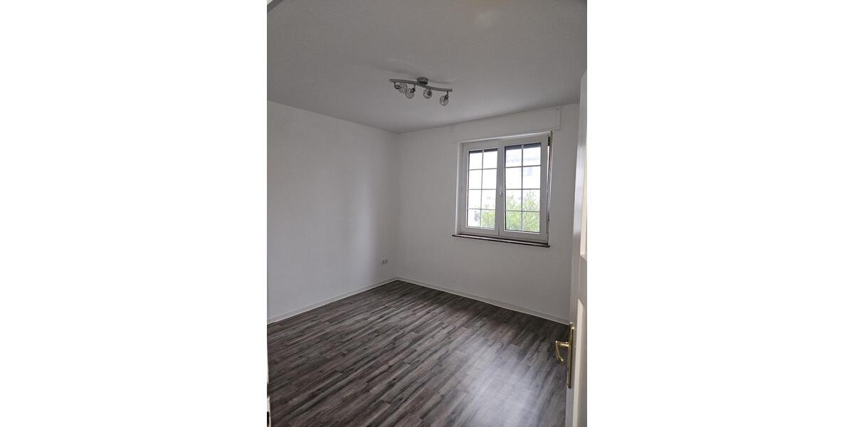 Erdgeschoßwohnung Heuchelheim a. d. Lahn - 2.5 Zimmer, 63 m&sup2;, 950&euro; | Angebot:24652518