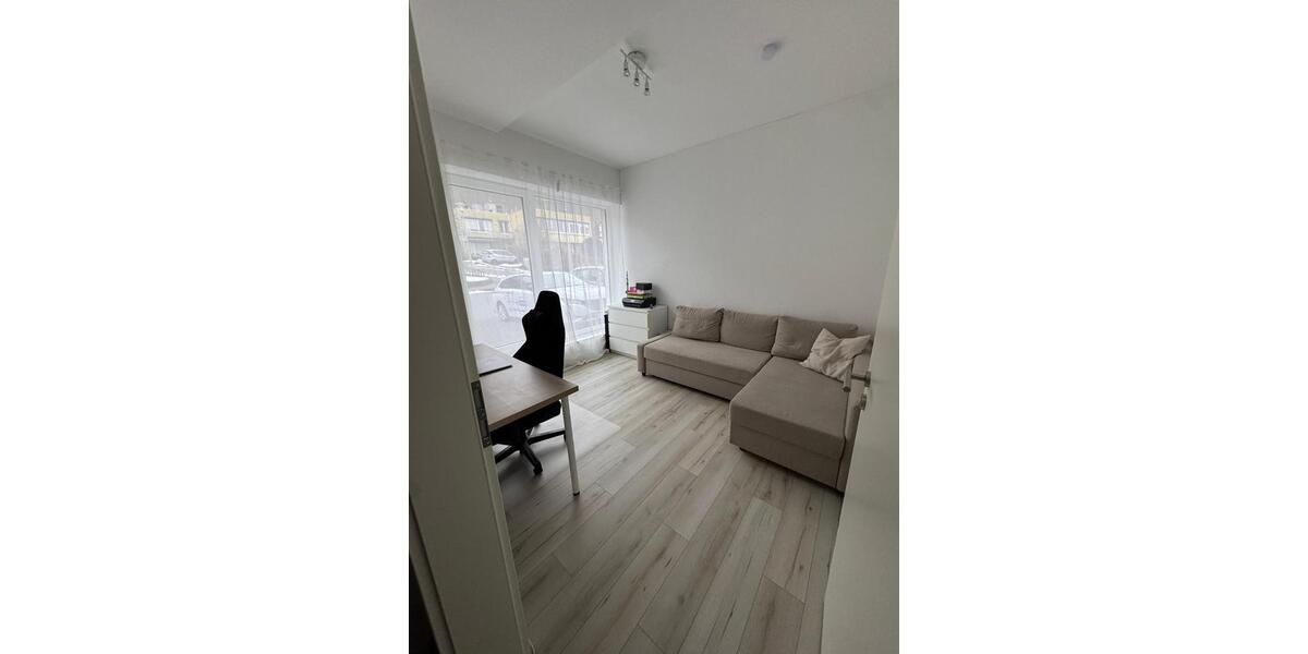 Erdgeschoßwohnung Tauberbischofsheim - 4 Zimmer, 99 m&sup2;, 1.250&euro; | Angebot:24795791