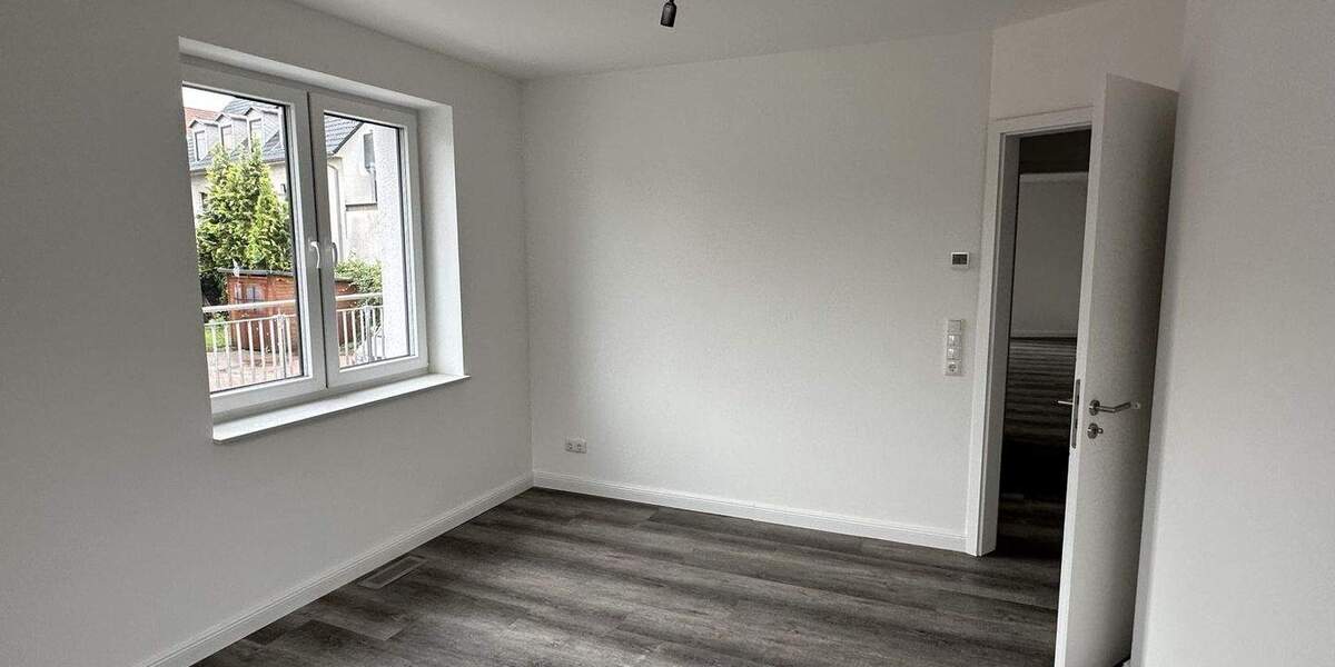 Etagenwohnung Uetersen - 3 Zimmer, 74 m&sup2;, 1.075&euro; | Angebot:25660524