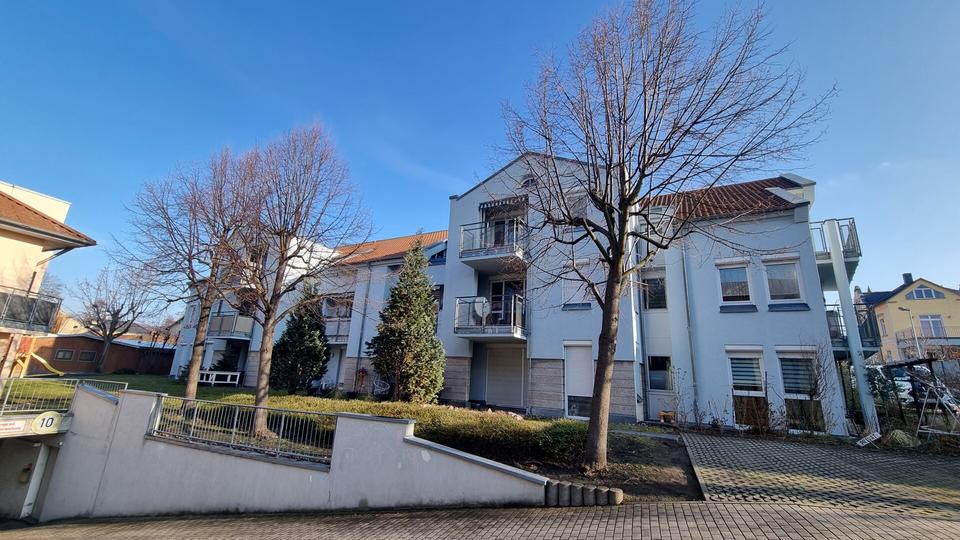 Dachgeschoßwohnung Weinböhla - 2 Zimmer, 43 m&sup2;, 435&euro; | Angebot:25219054