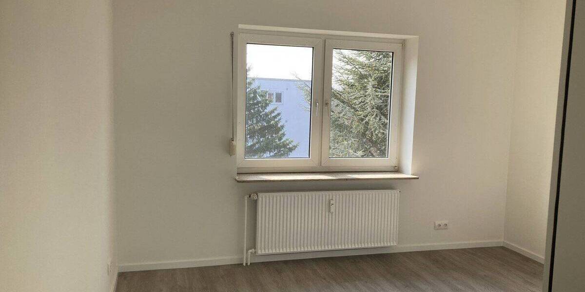 Etagenwohnung Uelzen - 3 Zimmer, 86 m&sup2;, 850&euro; | Angebot:26814308