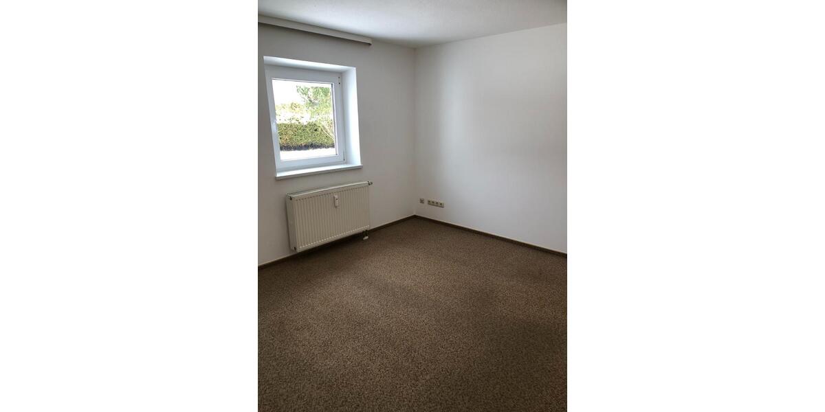 Etagenwohnung Dietersburg - 3 Zimmer, 80 m&sup2;, 550&euro; | Angebot:24704533