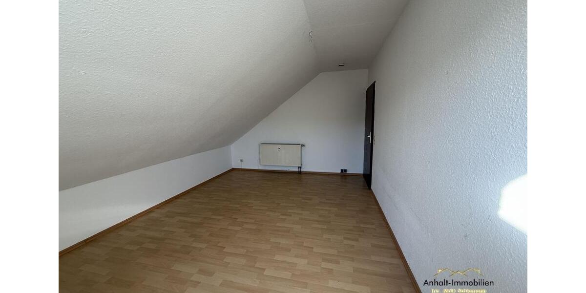 2-Raumwohnung im 2. OG mit 2 Balkone 2 zimmer