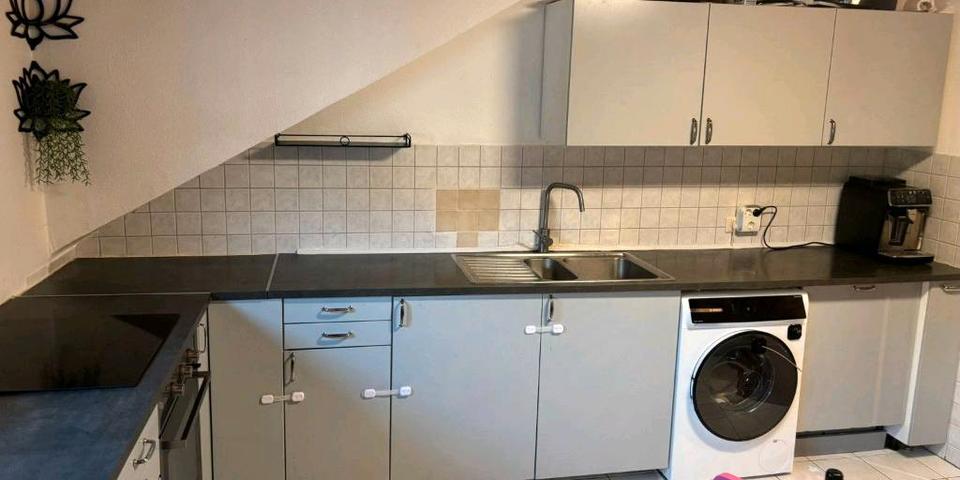 Dachgeschoßwohnung Bendorf - 3 Zimmer, 74 m&sup2;, 590&euro; | Angebot:26288403