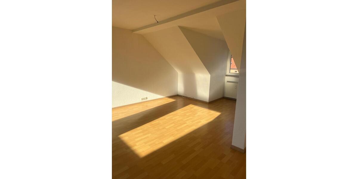 Dachgeschoßwohnung Heideland - 2 Zimmer, 60 m&sup2;, 400&euro; | Angebot:24768283