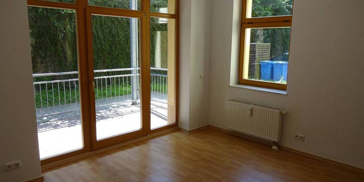 Etagenwohnung Kirchberg Burkersdorf - 2 Zimmer, 35 m&sup2;, 200&euro; | Angebot:25707520