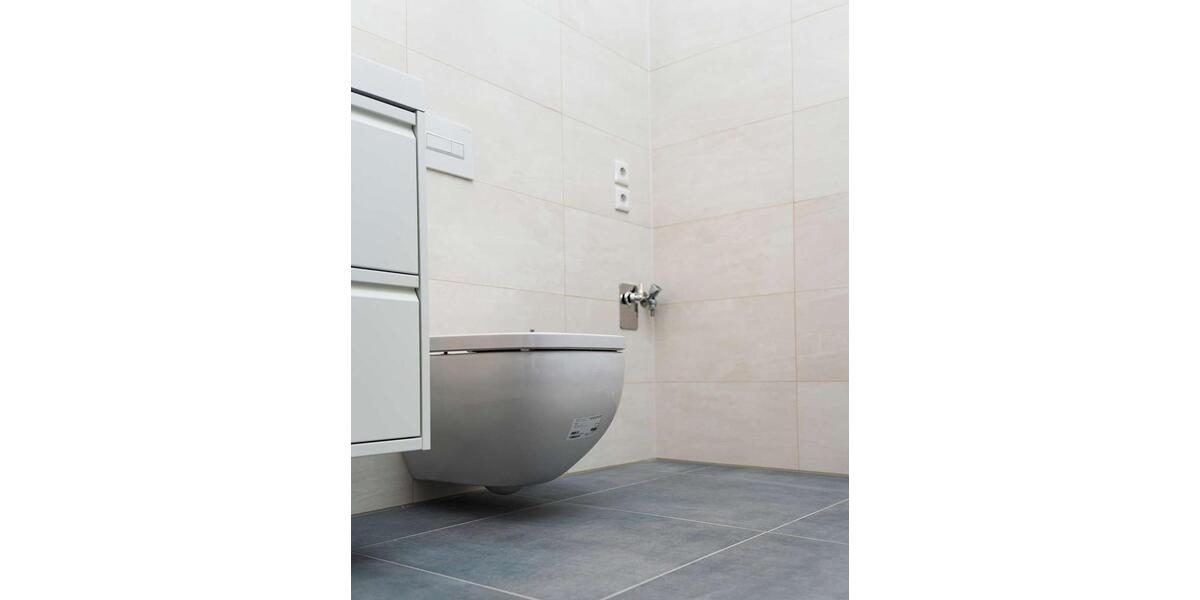 Erdgeschoßwohnung Glauchau - 3 Zimmer, 89 m&sup2;, 711&euro; | Angebot:26061905