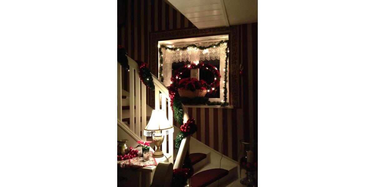 Villa Schleiden - 5 Zimmer, 170 m&sup2;, 1.900&euro; | Angebot:23928329