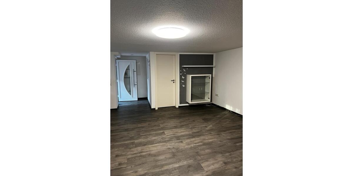 Etagenwohnung Walldürn - 2 Zimmer, 66 m&sup2;, 635&euro; | Angebot:25105253