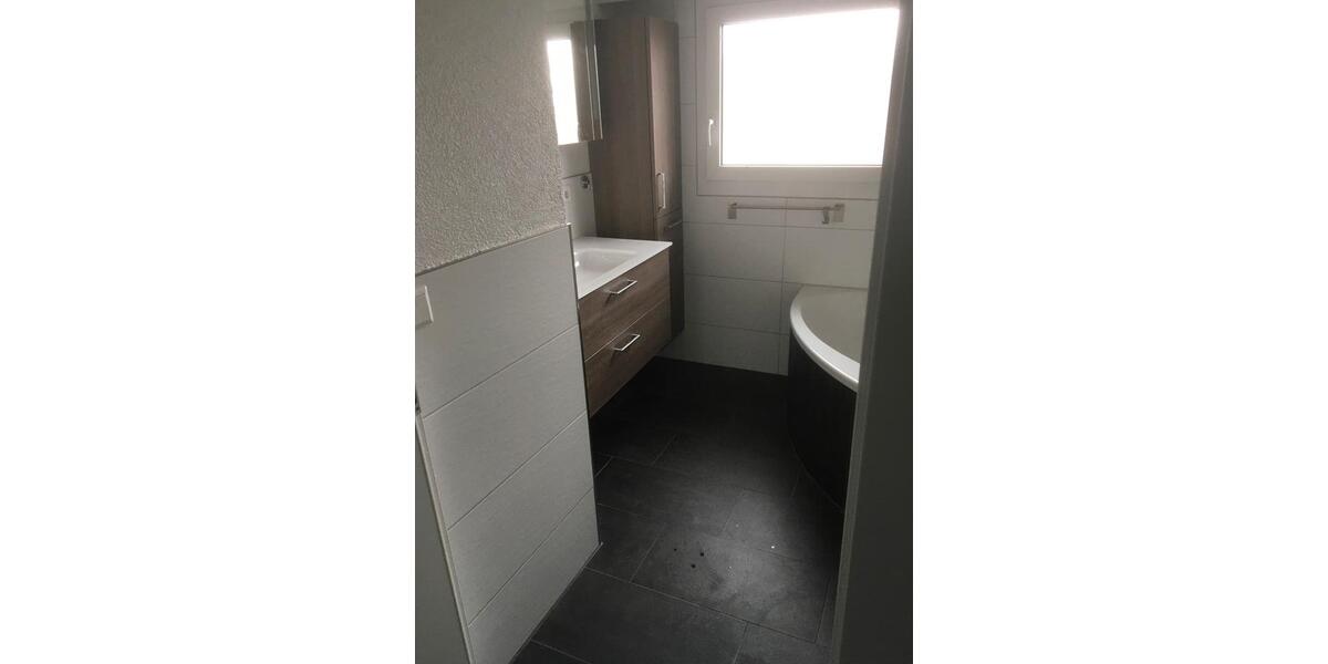 Etagenwohnung Rutesheim - 3.5 Zimmer, 96 m&sup2;, 1.400&euro; | Angebot:26611945