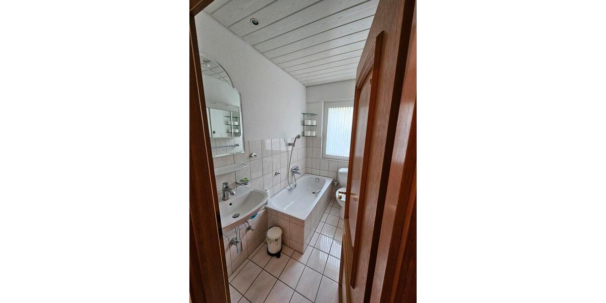Wohnen auf Zeit Moers Rheinkamp - 3 Zimmer, 56 m&sup2;, 990&euro; | Angebot:26616005