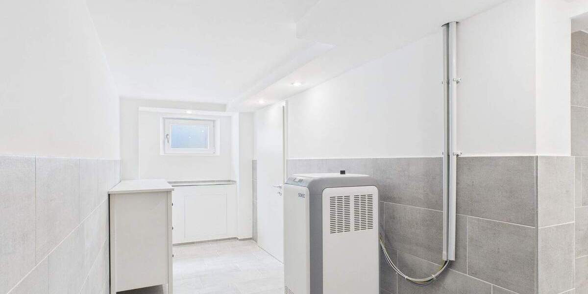 Einfamilienhaus Brunnthal Waldbrunn - 5 Zimmer, 210 m&sup2;, 3.800&euro; | Angebot:24115296