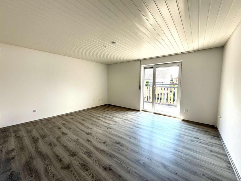 Bezugsfertige 4-Zimmerwohnung mit Balkon in zentraler Lage - Wildberg-Effringen! Ihr Neues Zuhause!