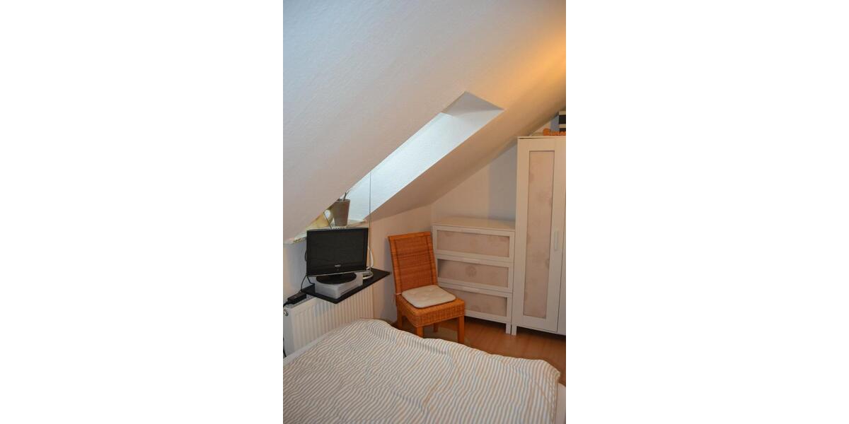 Dachgeschoßwohnung Bruchköbel - 2 Zimmer, 50 m&sup2;, 700&euro; | Angebot:26566715