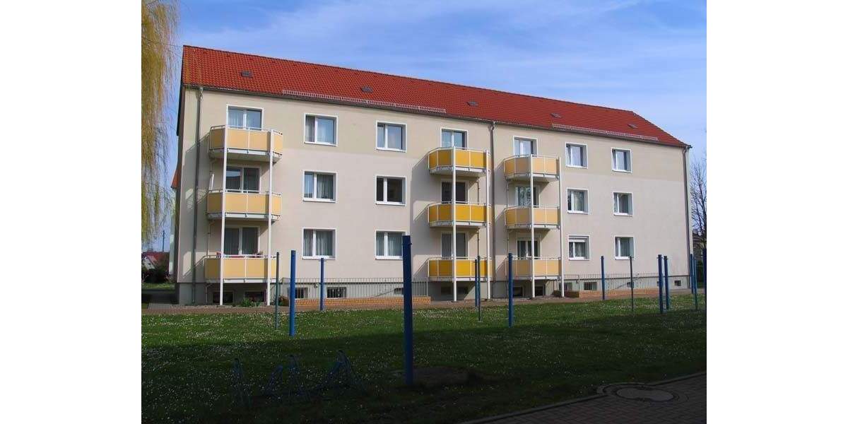 Etagenwohnung Mücheln St. Ulrich - 3 Zimmer, 60 m&sup2;, 420&euro; | Angebot:25280040