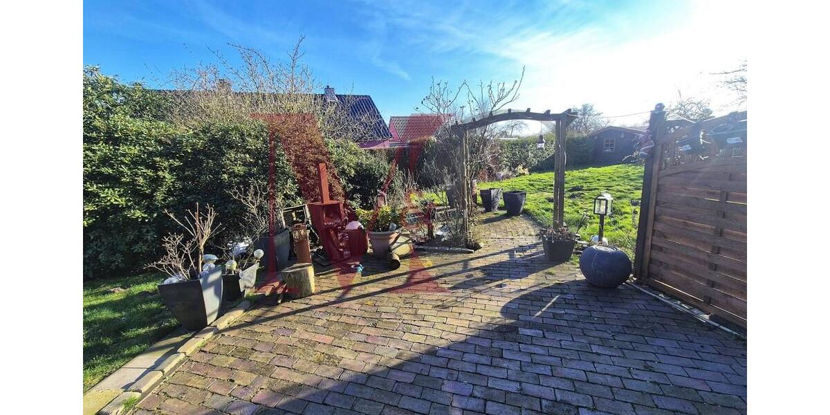 Einfamilienhaus Wilhelmshaven Aldenburg - 9 Zimmer, 227 m&sup2;, 1.600&euro; | Angebot:25843573
