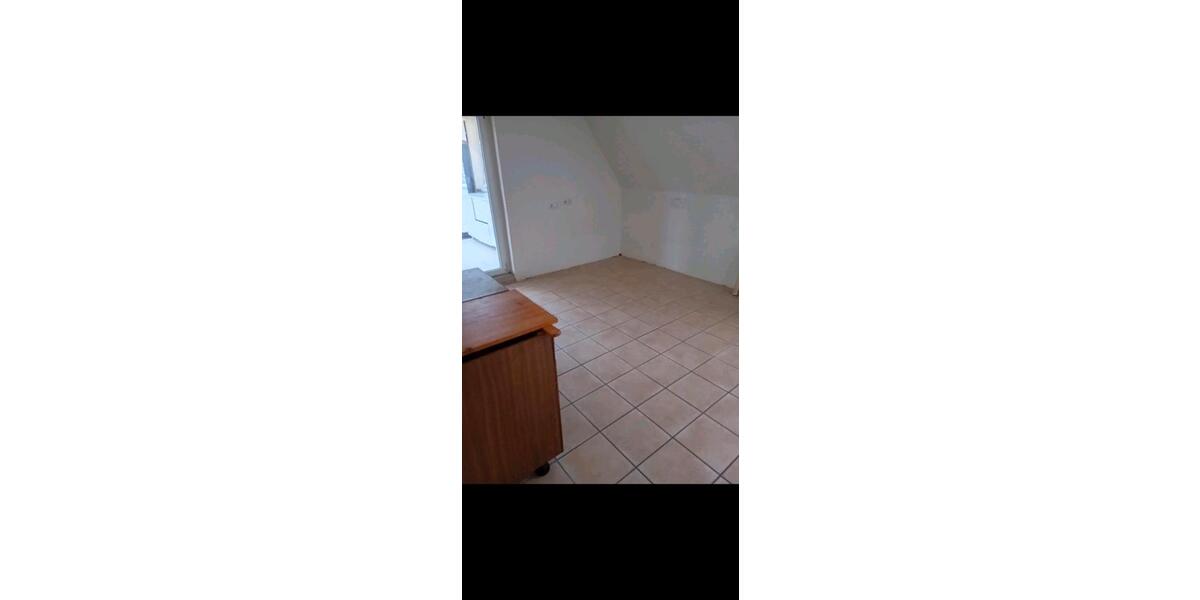 Terrassenwohnung Bad Salzuflen Ehrsen-Breden - 4 Zimmer, 100 m&sup2;, 1.250&euro; | Angebot:26168939
