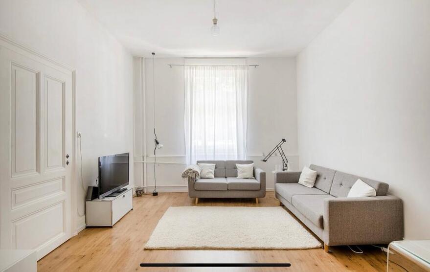 Wunderschöne Altbauwohnung im Nordend zur Zwischenmiete zimmer