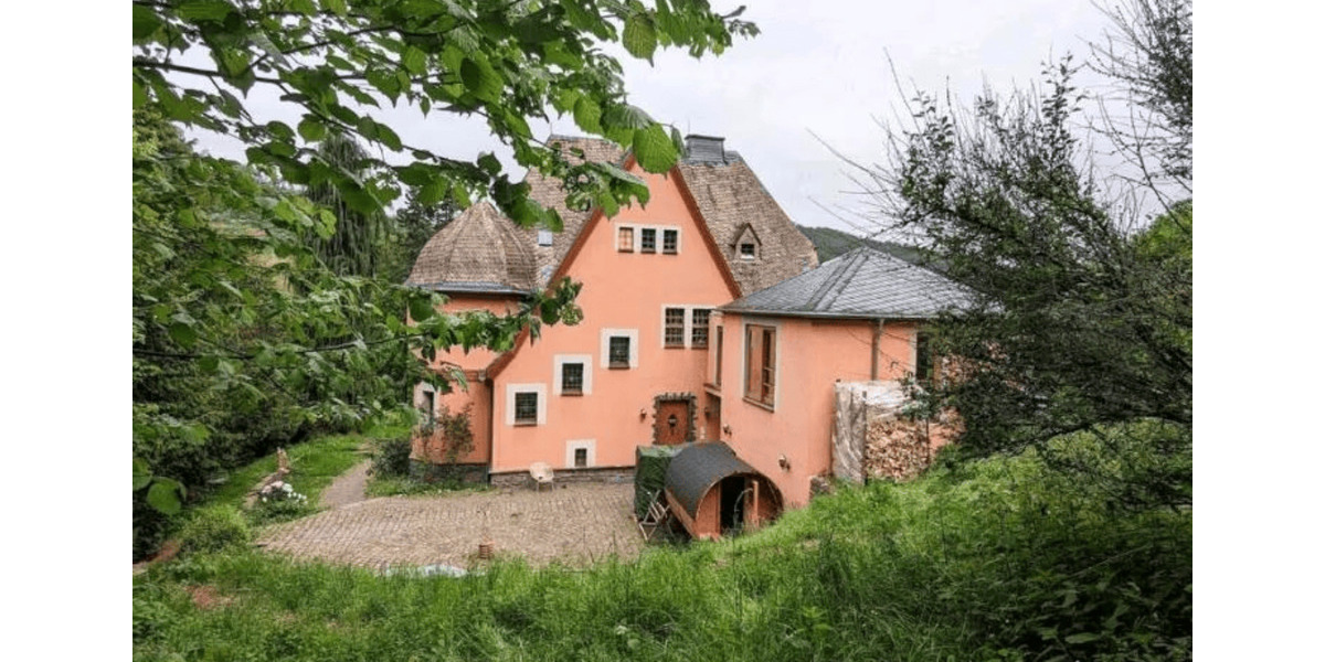 Wohnen auf Zeit Dieblich - 10 Zimmer, 400 m&sup2;, 600&euro; | Angebot:18957990