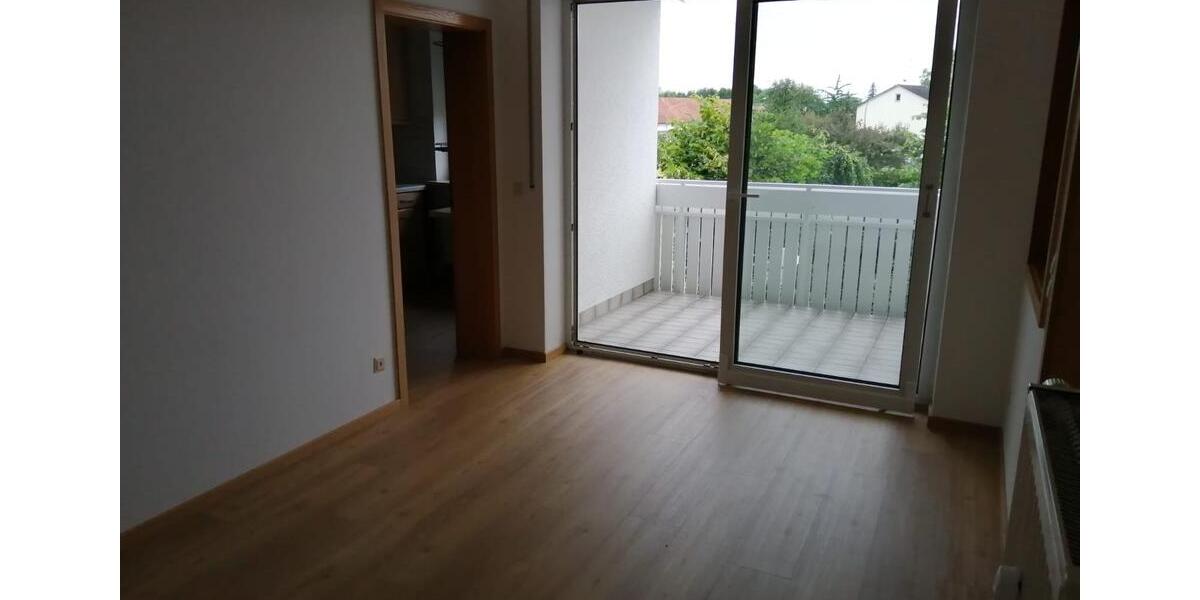 Etagenwohnung Landshut Landshut-West - 3 Zimmer, 77 m&sup2;, 730&euro; | Angebot:25270356
