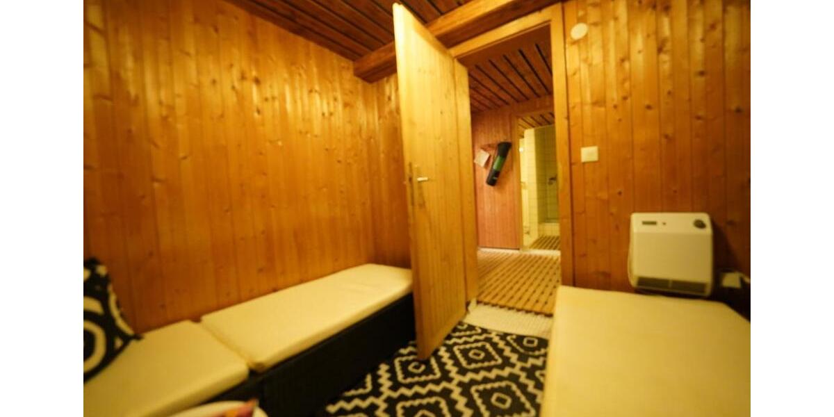 Etagenwohnung Wiesbaden Südost - 4 Zimmer, 128 m&sup2;, 2.300&euro; | Angebot:23662804