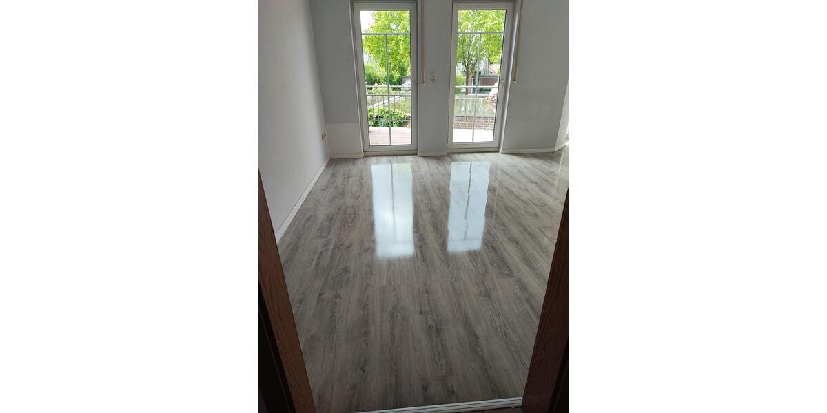 Dachgeschoßwohnung Bösel - 3 Zimmer, 82 m&sup2;, 790&euro; | Angebot:26604208