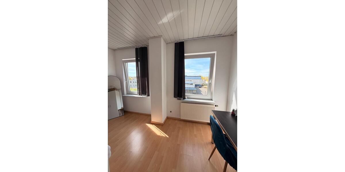 Wohnen auf Zeit Würselen - 1 Zimmer, 78 m&sup2;, 485&euro; | Angebot:26663135