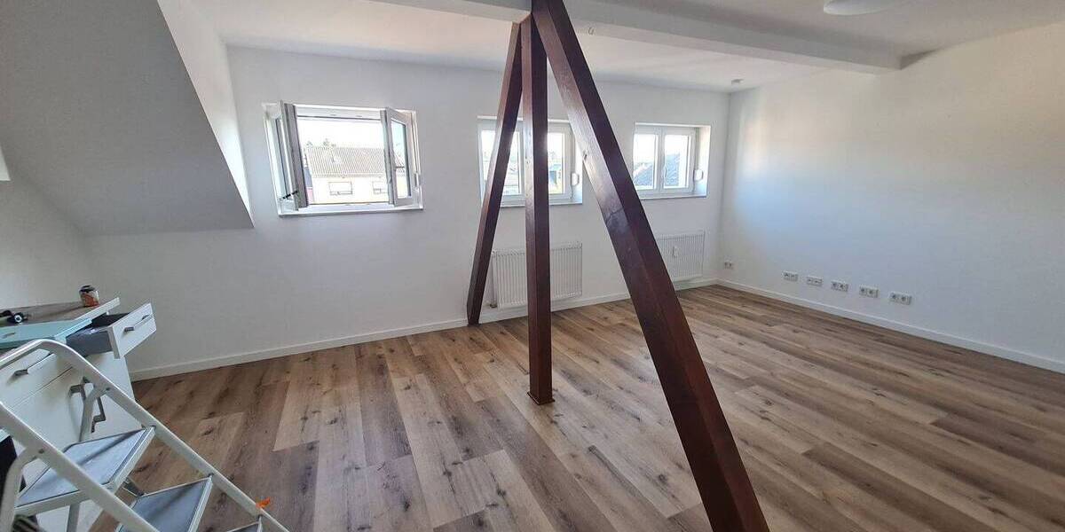 Etagenwohnung Püttlingen Berg - 3 Zimmer, 72 m&sup2;, 640&euro; | Angebot:25957242