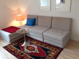 Wohnen auf Zeit Stuttgart Stuttgart-West - 1 Zimmer, 32 m&sup2;, 920&euro; | Angebot:25992779