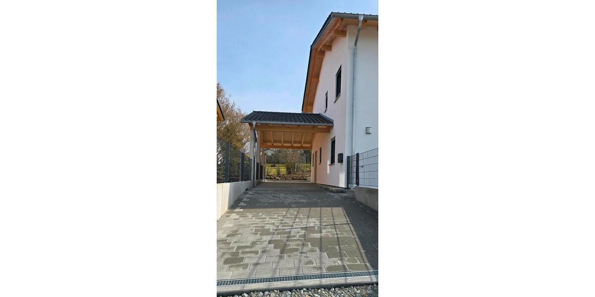 Doppelhaushälfte Bogen - 5 Zimmer, 134 m&sup2;, 1.350&euro; | Angebot:25568550