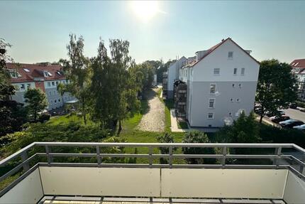 Perfekt für Paare! 3-Z.-Wohnung im 3. OG mit Balkon