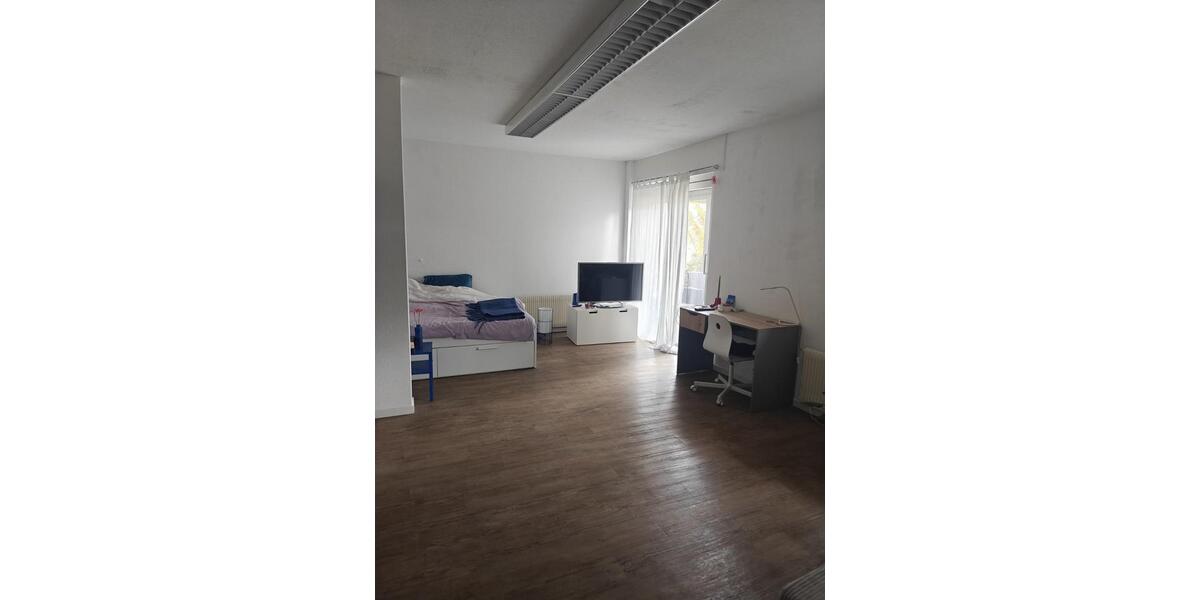 25m^2 WG Zimmer (befristet) 25 zimmer