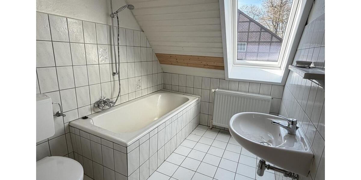 Erdgeschoßwohnung Visselhövede - 9 Zimmer, 355 m&sup2;, 2.556&euro; | Angebot:26232179