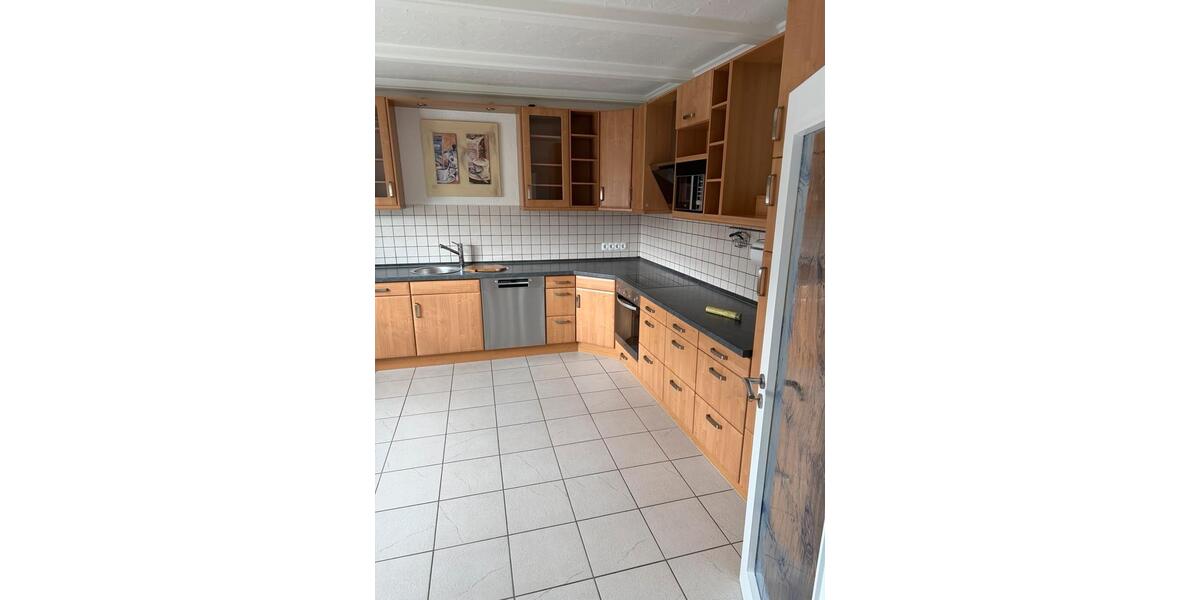 Erdgeschoßwohnung Ense - 2 Zimmer, 75 m&sup2;, 900&euro; | Angebot:26416853