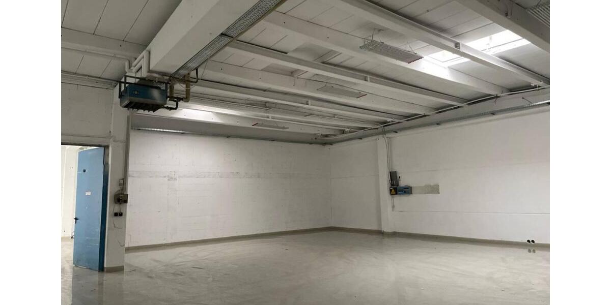 Lagerhalle, Lagerfläche, Halle, Lagerplatz zu vermieten 1.600 zimmer