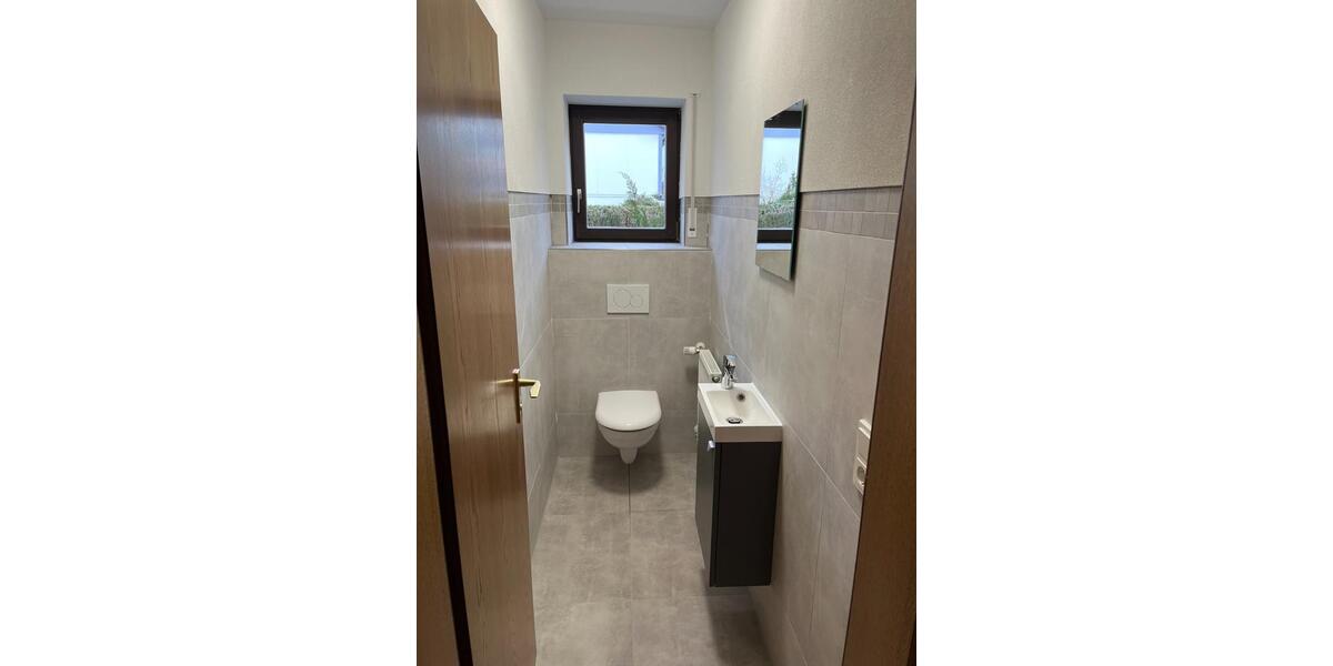 Erdgeschoßwohnung Bad Kissingen - 4.5 Zimmer, 120 m&sup2;, 1.350&euro; | Angebot:25637740