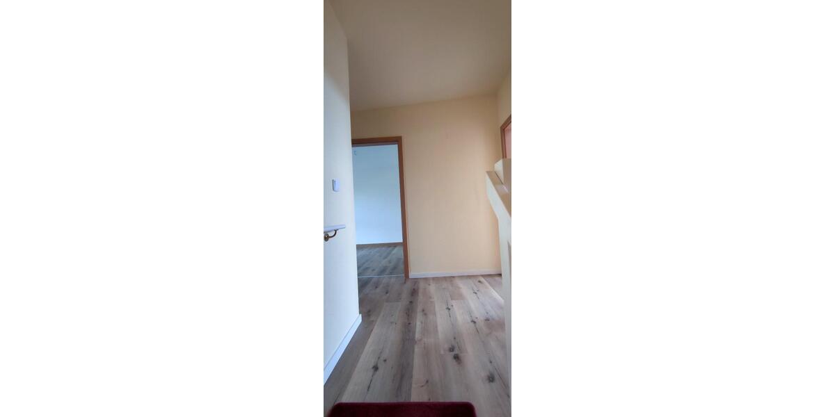 Reihenhaus Delitzsch - 4 Zimmer, 101 m&sup2;, 1.299&euro; | Angebot:25417943