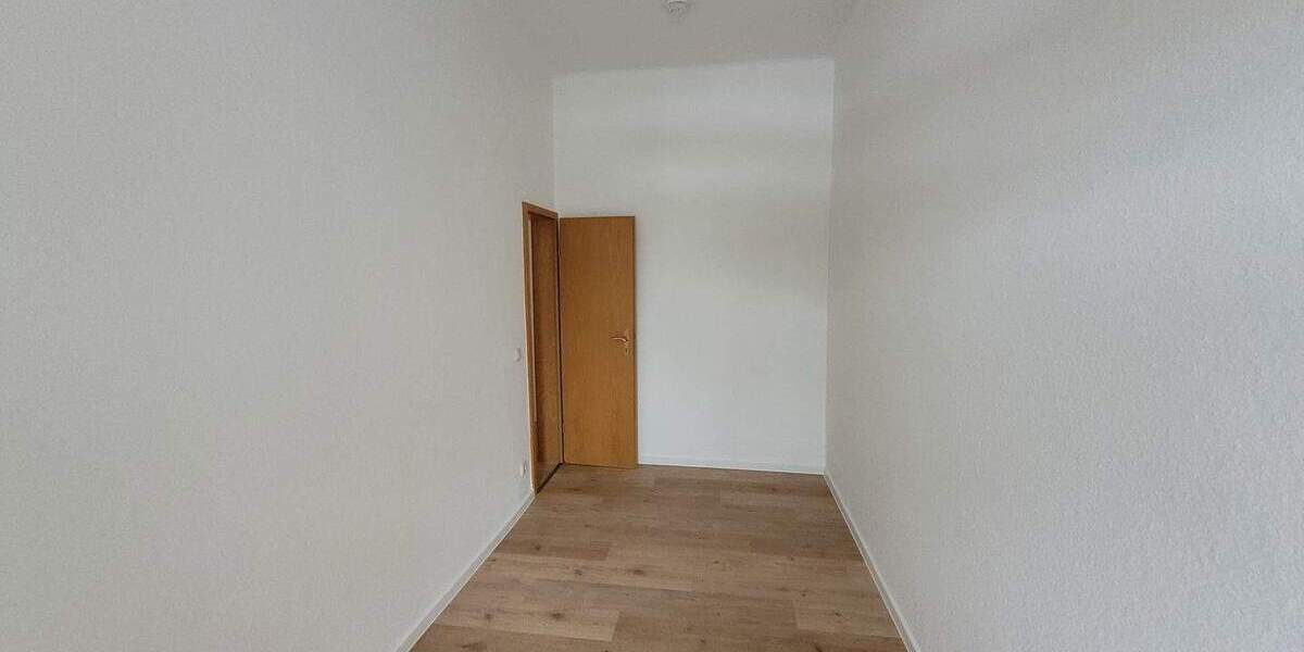 Etagenwohnung Pirna Sonnenstein - 3 Zimmer, 77 m&sup2;, 615&euro; | Angebot:25668953