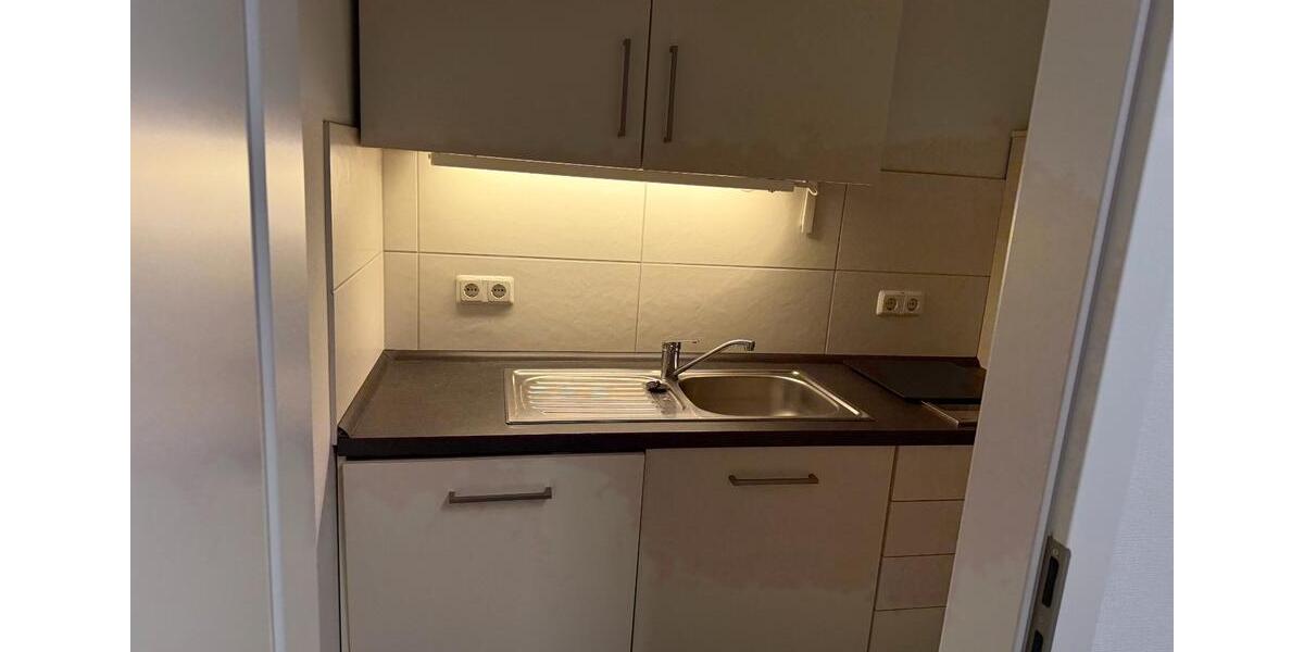 Einfamilienhaus Wettin-Löbejün Löbejün - 9 Zimmer, 290 m&sup2;, 9&euro; | Angebot:26692373
