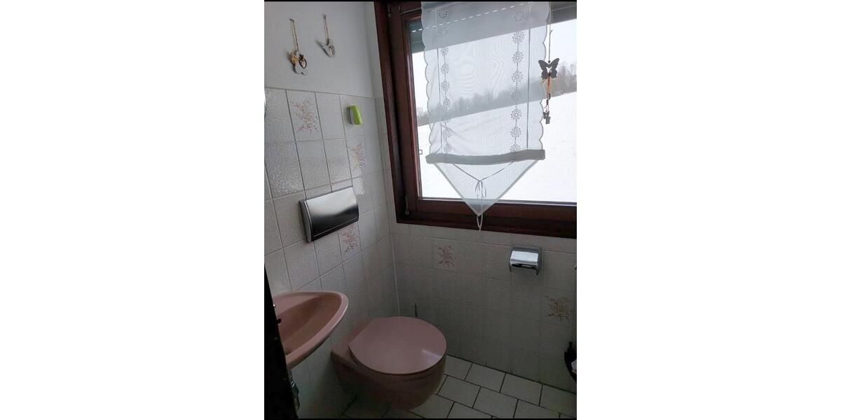 Etagenwohnung Homberg (Efze) - 4 Zimmer, 107 m&sup2;, 750&euro; | Angebot:24743065