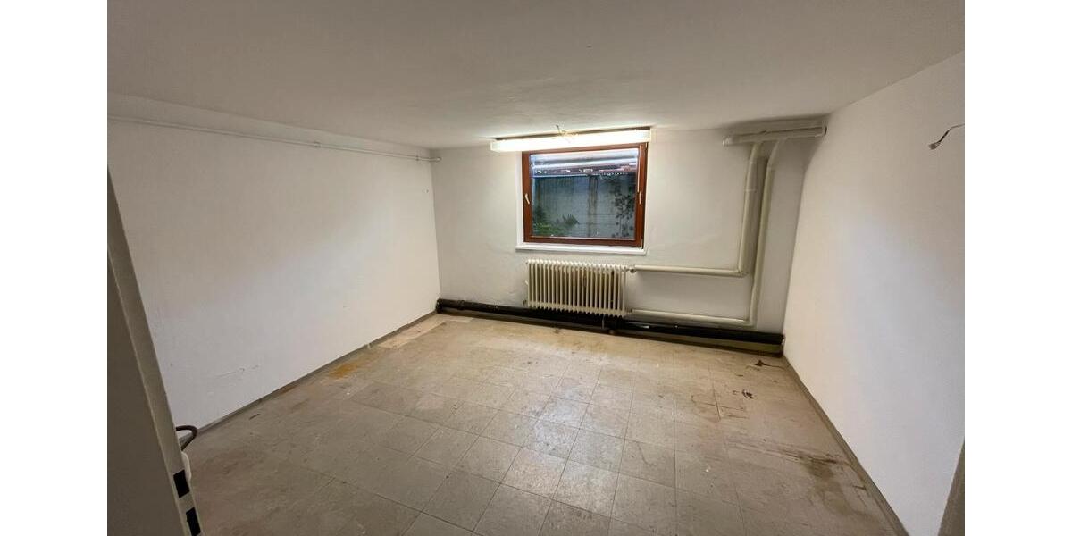 Etagenwohnung Fürstenfeldbruck - 2 Zimmer, 38 m&sup2;, 200&euro; | Angebot:25077859